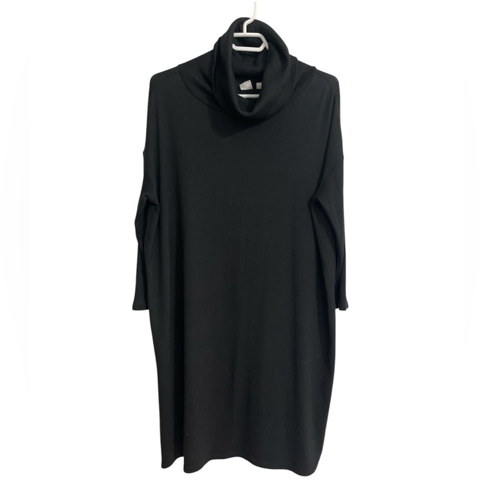 Dresses 3 for $50 
Women’s Gap Elegant Black Cowl Neck Dress Size Large